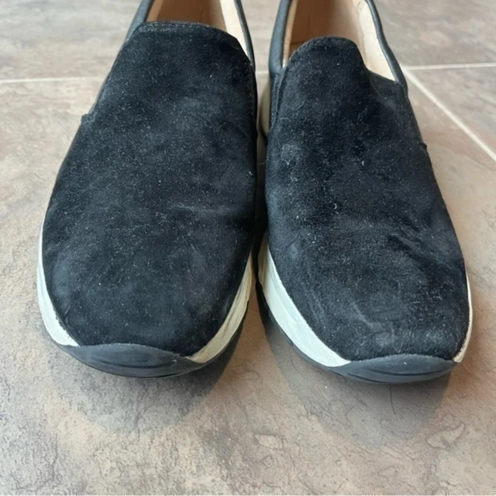 Black Naturalizer suede slip on shoes